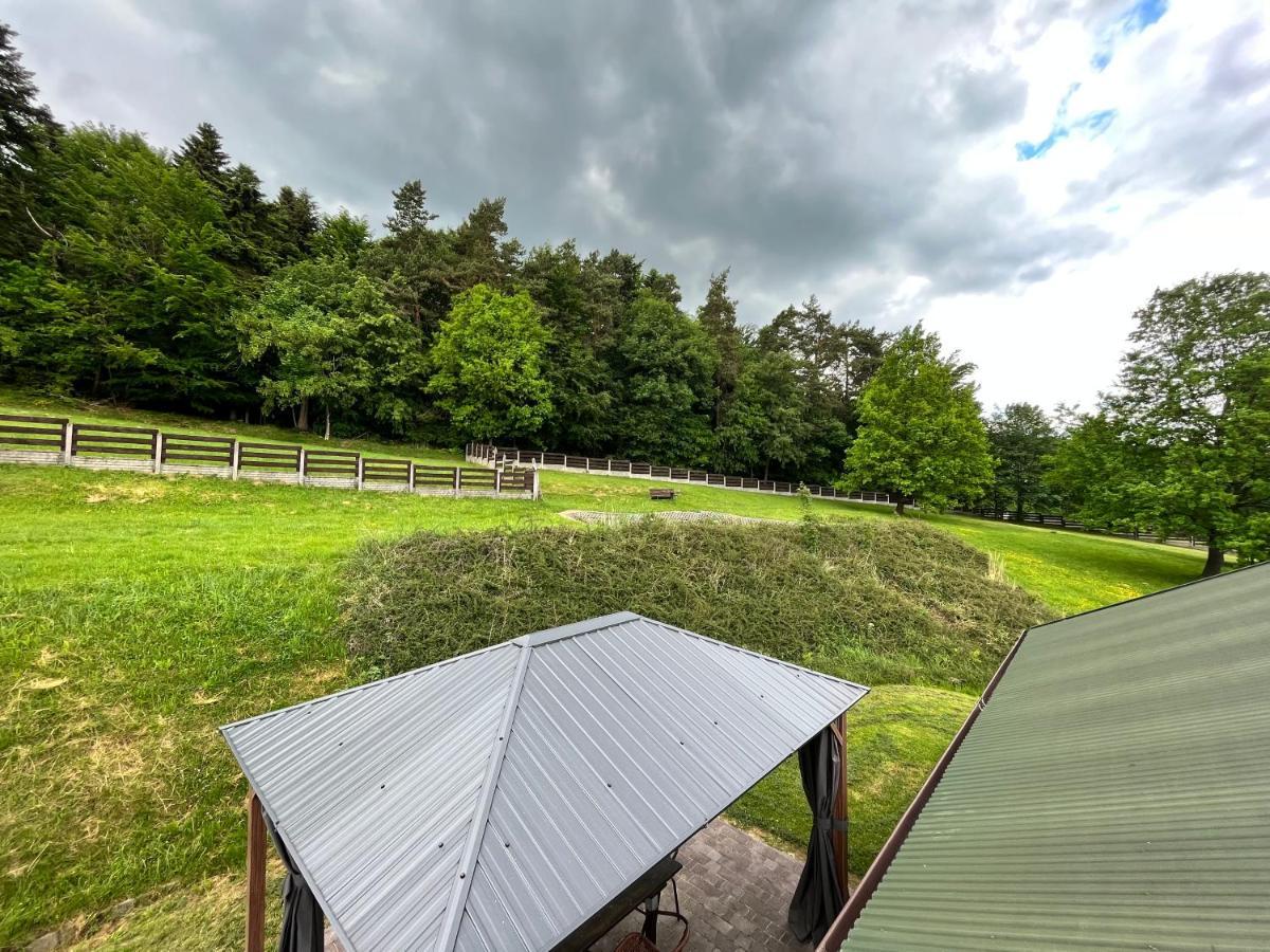 Swietokrzyska Biegacza - Dom Przy Szlaku Ferienhaus Nowa Slupia